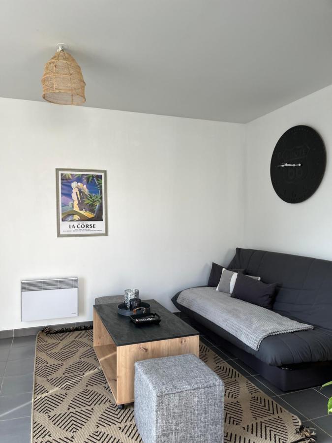 Maison Eugenie Arena, Gendarmerie, Rocade Bouliac 外观 照片